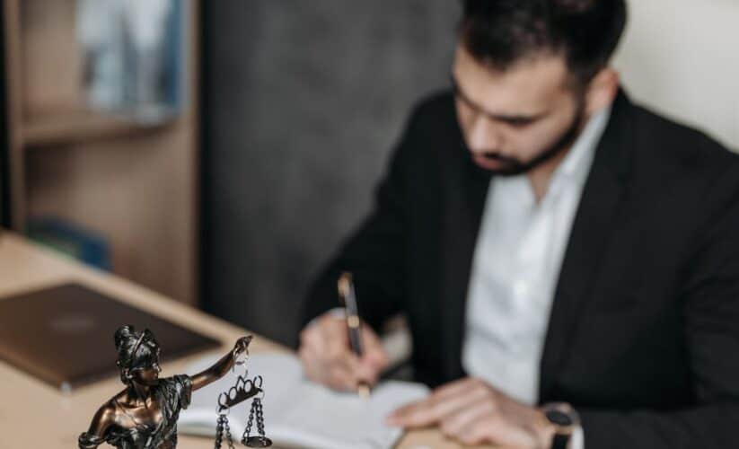 5 Benefits of Hiring a Skilled Car Accident Lawyer